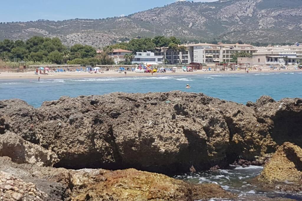 Neu Renoviertes Strandappartment Mit Meerblick Alcossebre Exteriér fotografie