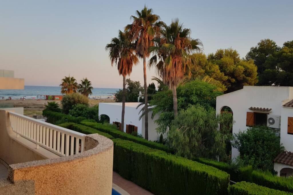 Neu Renoviertes Strandappartment Mit Meerblick Alcossebre Exteriér fotografie